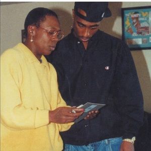 Meet your Posher, Jean